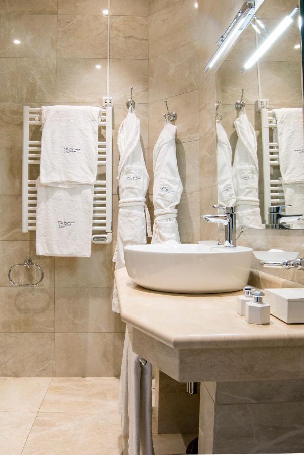 Via Veneto Suites โรม ภายนอก รูปภาพ