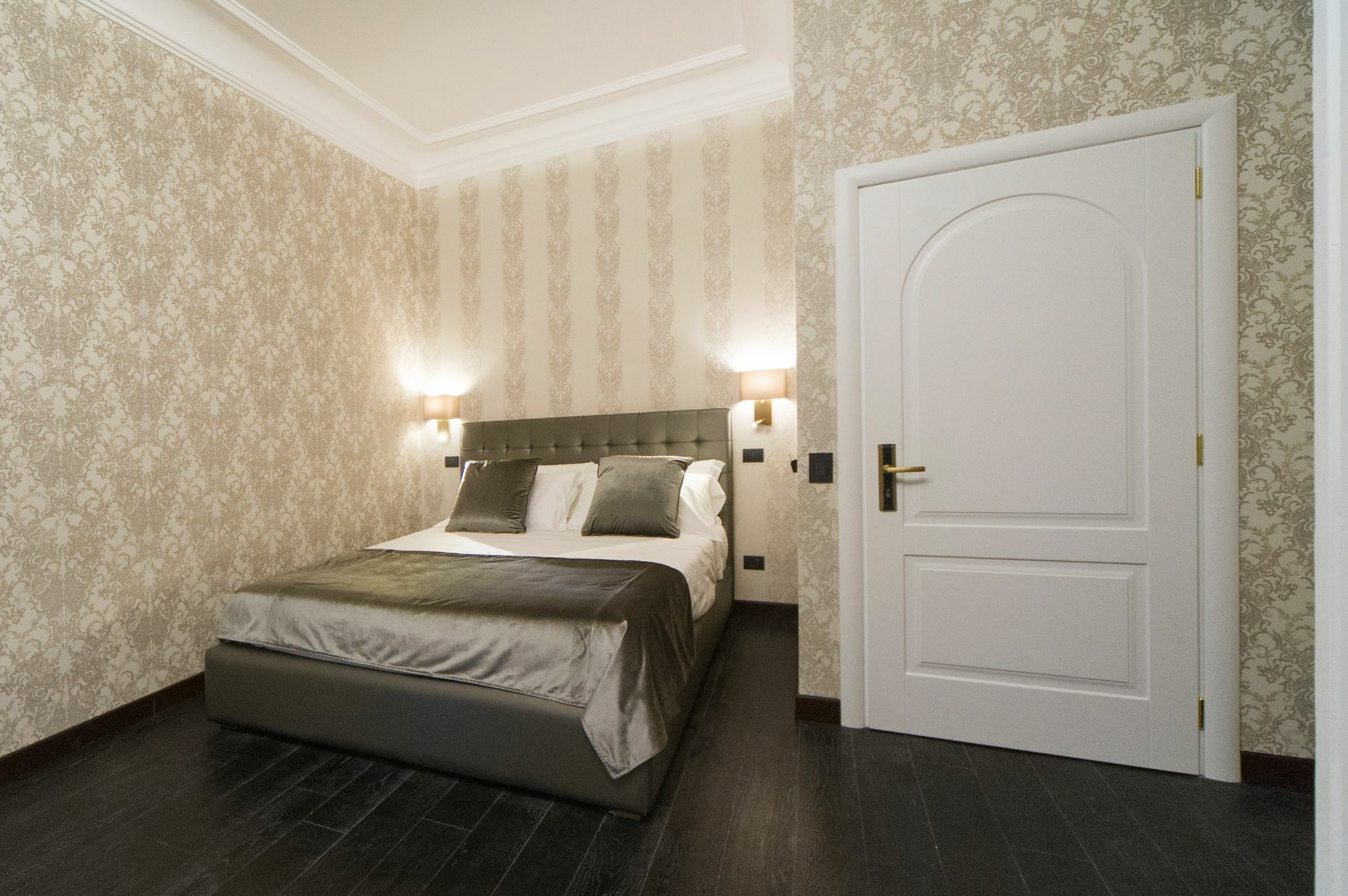 Via Veneto Suites โรม ภายนอก รูปภาพ